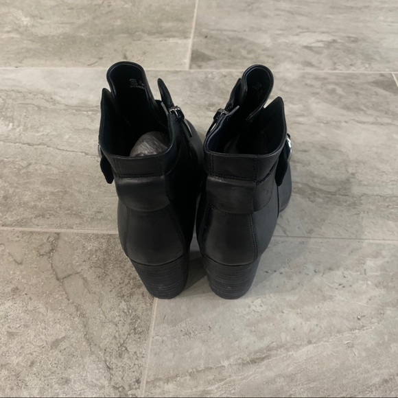 Ecco - Leather Ankle Boots - Picture 11 of 14